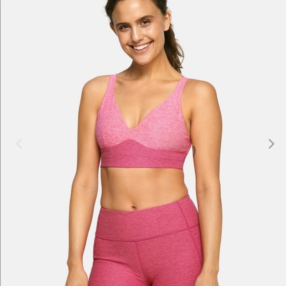 OV - outdoor voices- SPORTS BRA -PINK SMALL